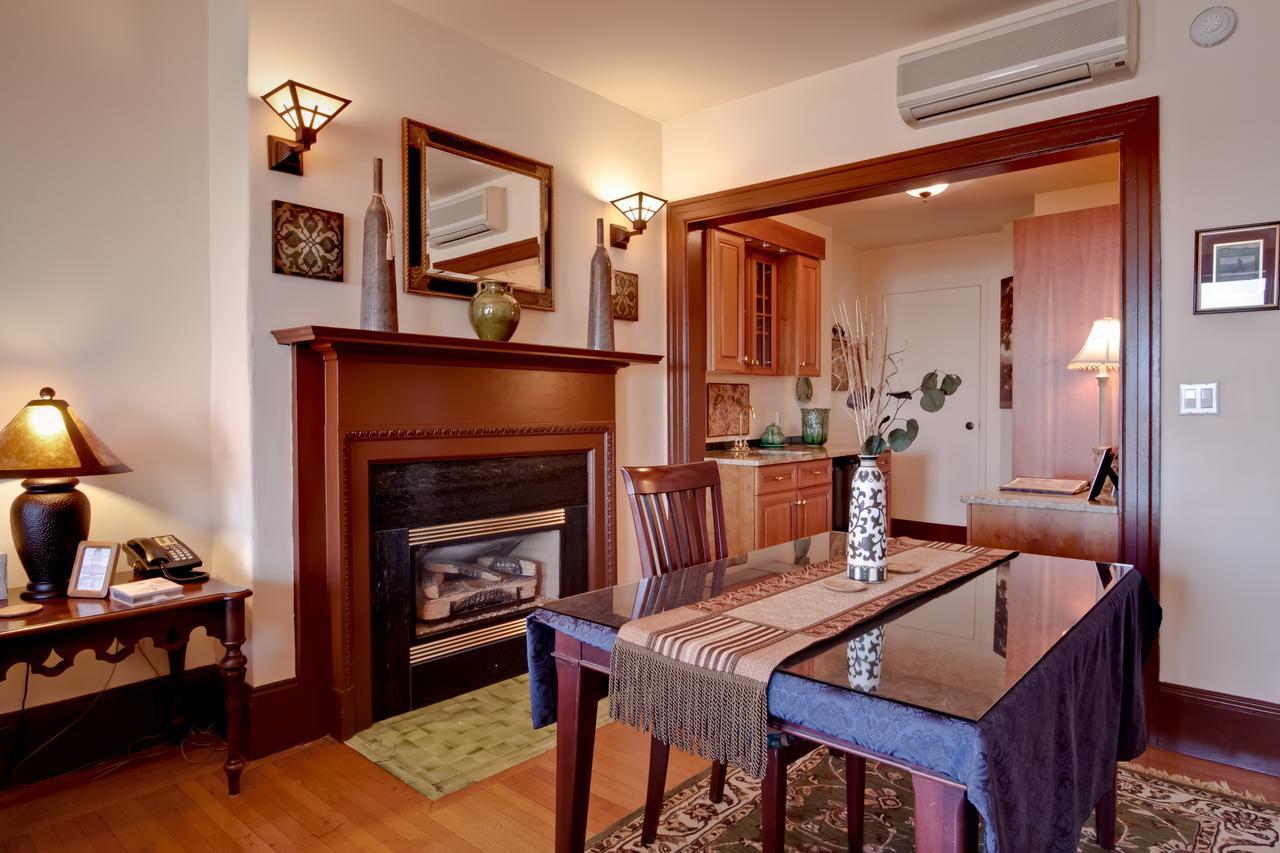 Bed and Breakfast The Gryphon House Бостон Экстерьер фото