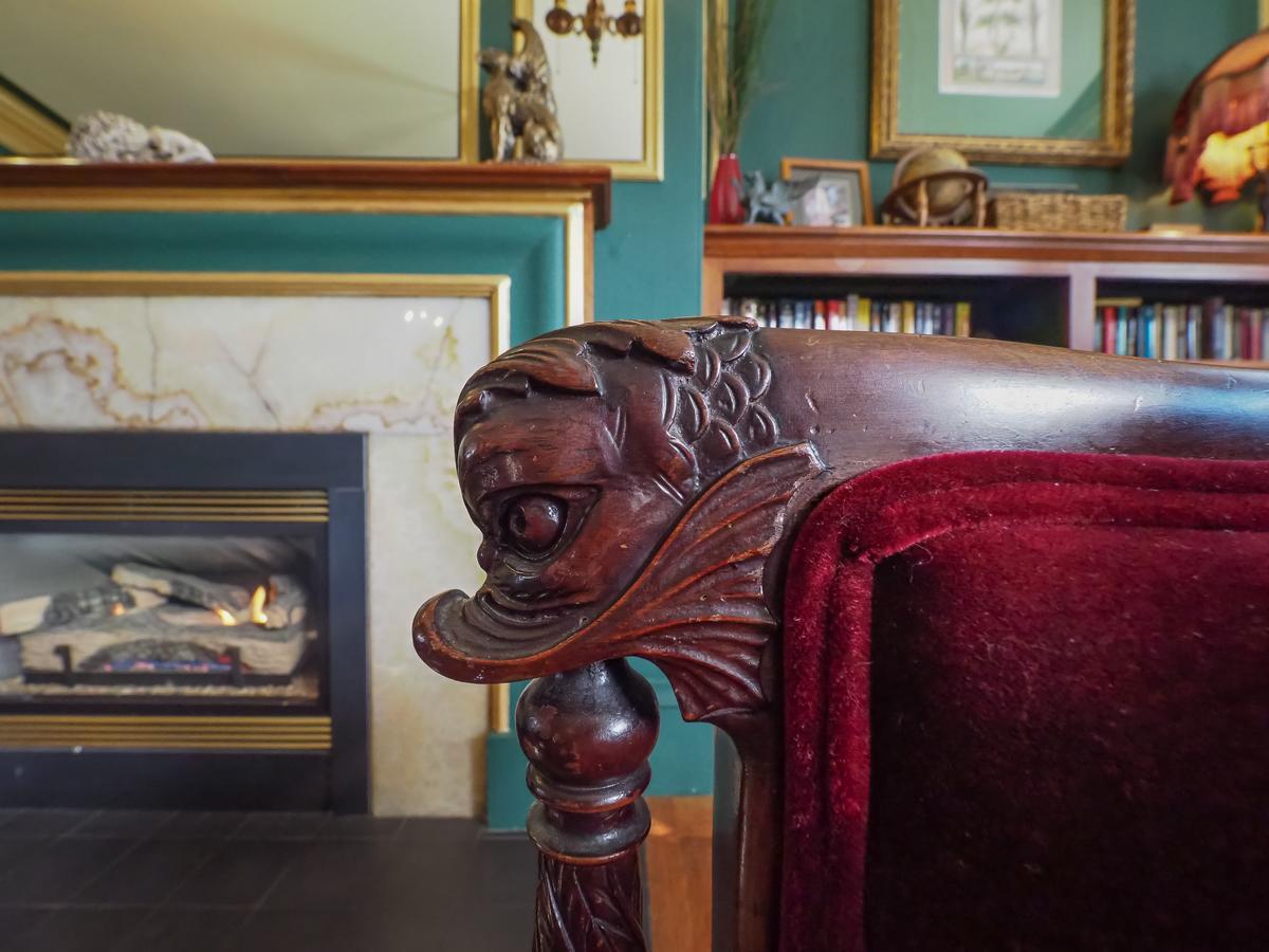 Bed and Breakfast The Gryphon House Бостон Экстерьер фото